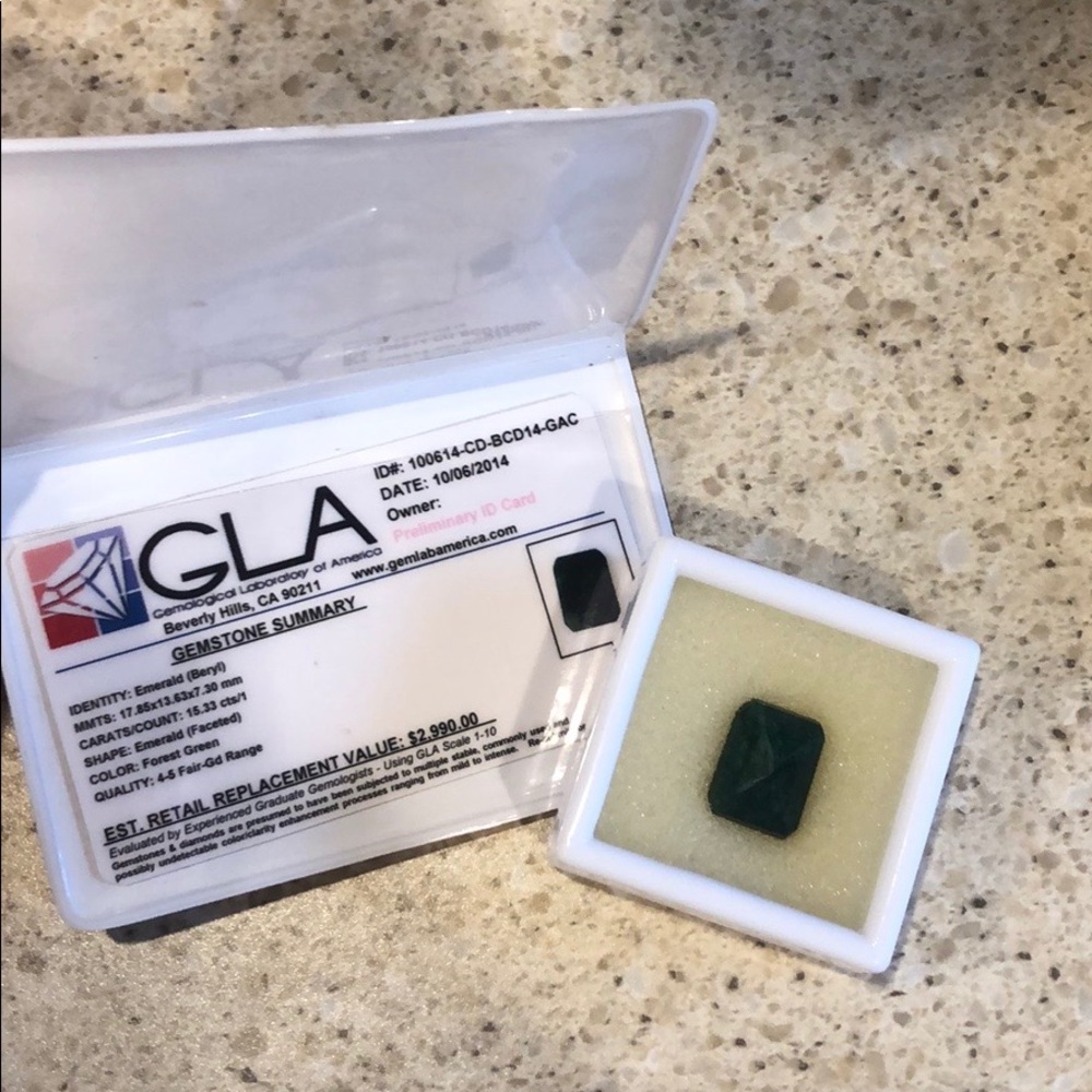 Beautiful Authentic Emerald - Picture 6 of 6